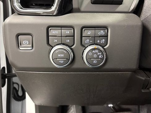 New 2026 GMC Sierra 2500 Denali Ultimate w/ Max Trailering Package AWD/4WD image 29