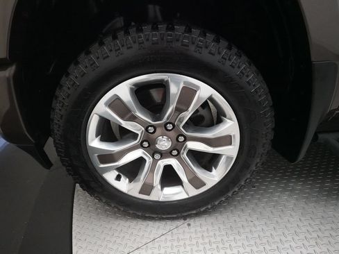 Used 2019 RAM 1500 Laramie Longhorn AWD/4WD image 25