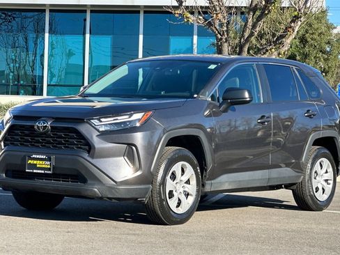 Used 2024 Toyota RAV4 LE image 8