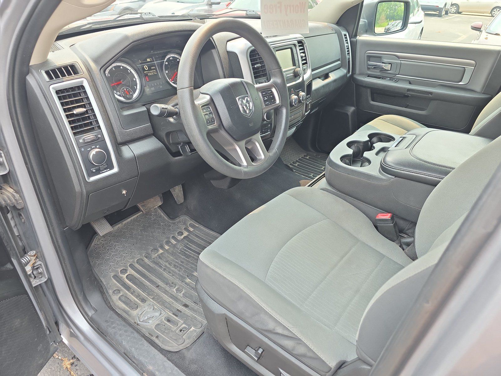 Used 2022 RAM 1500 Classic SLT w/ Protection Group AWD/4WD image 10