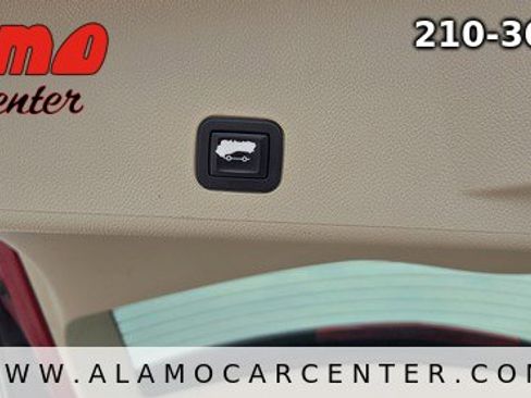 Used 2013 Cadillac SRX Performance w/ Driver Awareness Package image 32