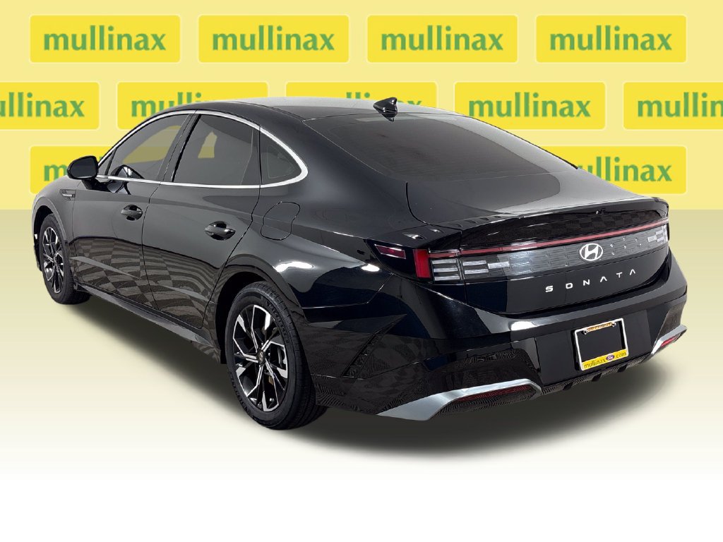 Used 2024 Hyundai Sonata SEL FWD image 9