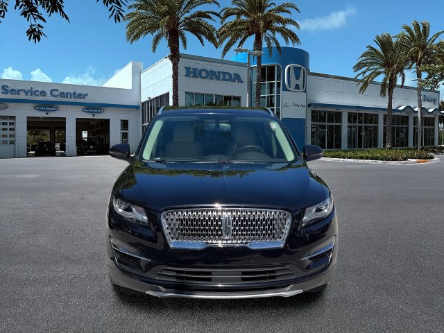 Used 2019 Lincoln MKC Select w/ Select Plus Package FWD image 3