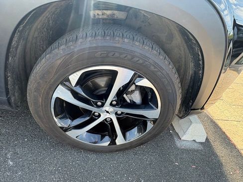 Used 2024 Chevrolet Trax RS image 7