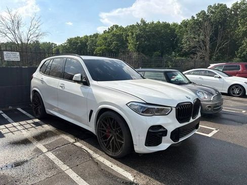 Used 2023 BMW X5 M50i w/ Executive Package AWD/4WD image 3