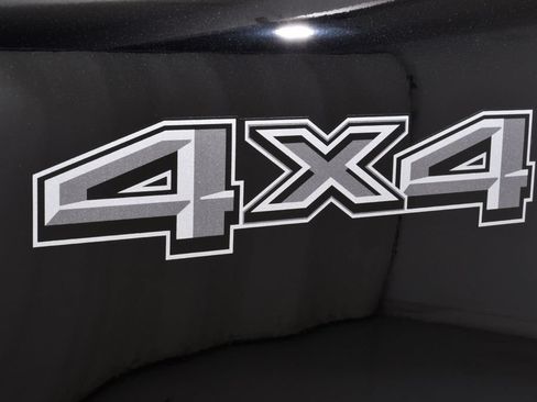 New 2026 Ford F350 XLT w/ XLT Premium Package AWD/4WD image 23