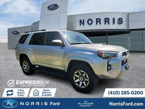 Used 2024 Toyota 4Runner TRD Off-Road AWD/4WD image 1