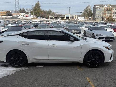 Used 2021 Nissan Maxima SR w/ Sport Mat Group image 5