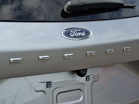 Used 2024 Ford Escape Active FWD image 31
