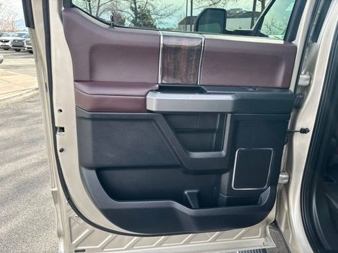 Used 2017 Ford F350 Platinum w/ Platinum Ultimate Package image 23