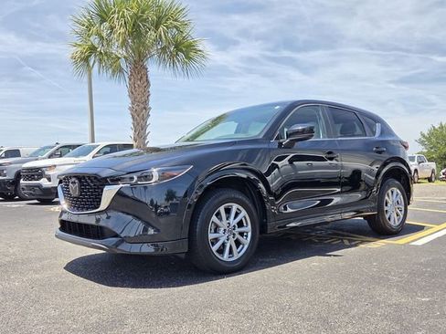 Used 2024 MAZDA CX-5 AWD 2.5 S w/ Preferred Package image 2