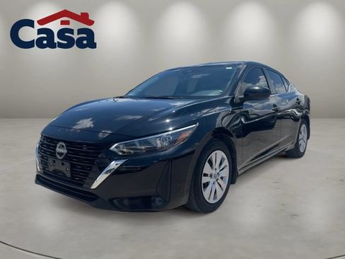 Certified 2025 Nissan Sentra S FWD image 1