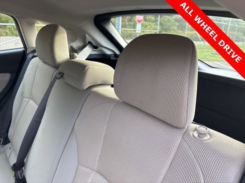 Used 2018 Subaru Impreza 2.0i Premium image 24