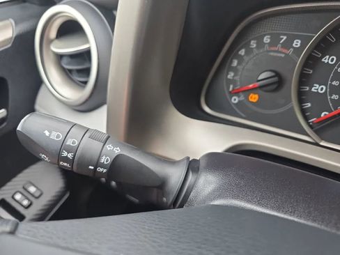 Used 2015 Toyota RAV4 XLE FWD image 20