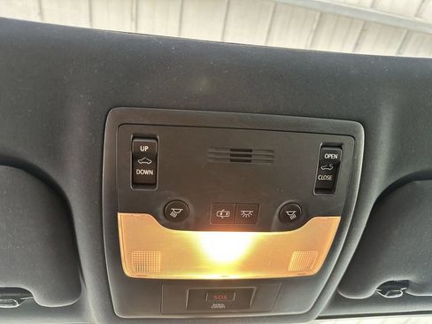 Used 2015 Lexus IS 250 w/ F-Sport Package RWD image 26