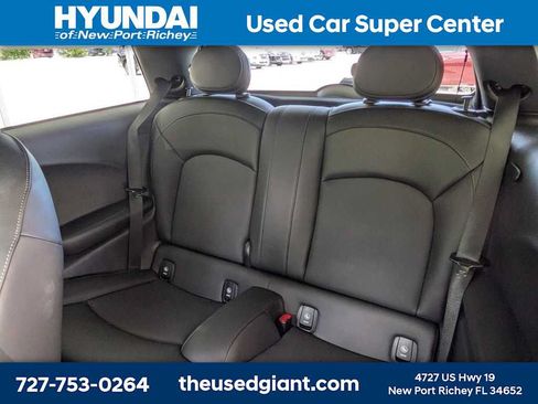 Used 2020 MINI Cooper 2-Door Hardtop FWD image 14