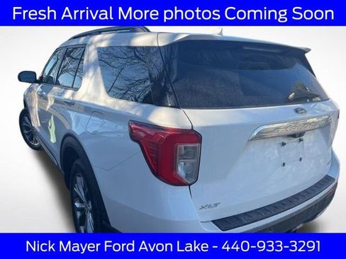 Used 2023 Ford Explorer XLT w/ Equipment Group 202A image 5