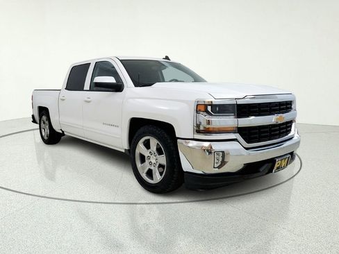 Used 2018 Chevrolet Silverado 1500 LT w/ All Star Edition RWD image 8