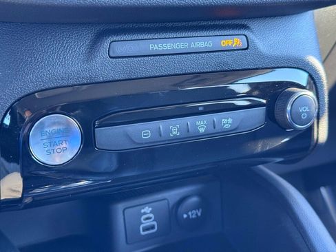 New 2026 Ford Escape SE image 12