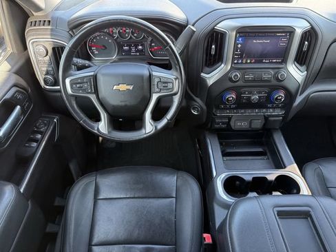 Used 2021 Chevrolet Silverado 1500 LTZ AWD/4WD image 14