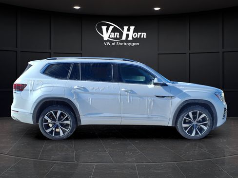 New 2026 Volkswagen Atlas SEL Premium R-Line AWD/4WD image 8