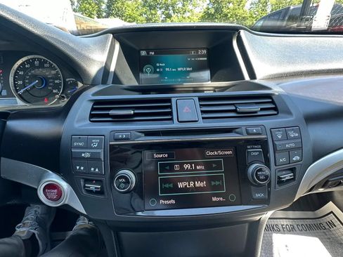Used 2015 Honda Crosstour EX-L image 13