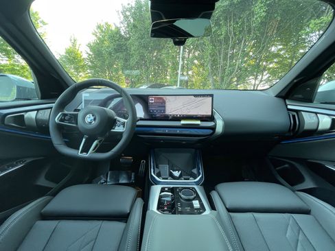 New 2026 BMW X3 xDrive30i w/ Premium Package AWD/4WD image 17