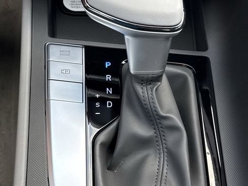 New 2026 Hyundai Elantra Sport FWD image 25