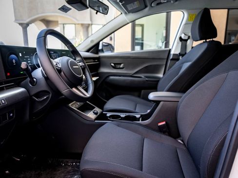 New 2025 Hyundai Kona SEL FWD image 16