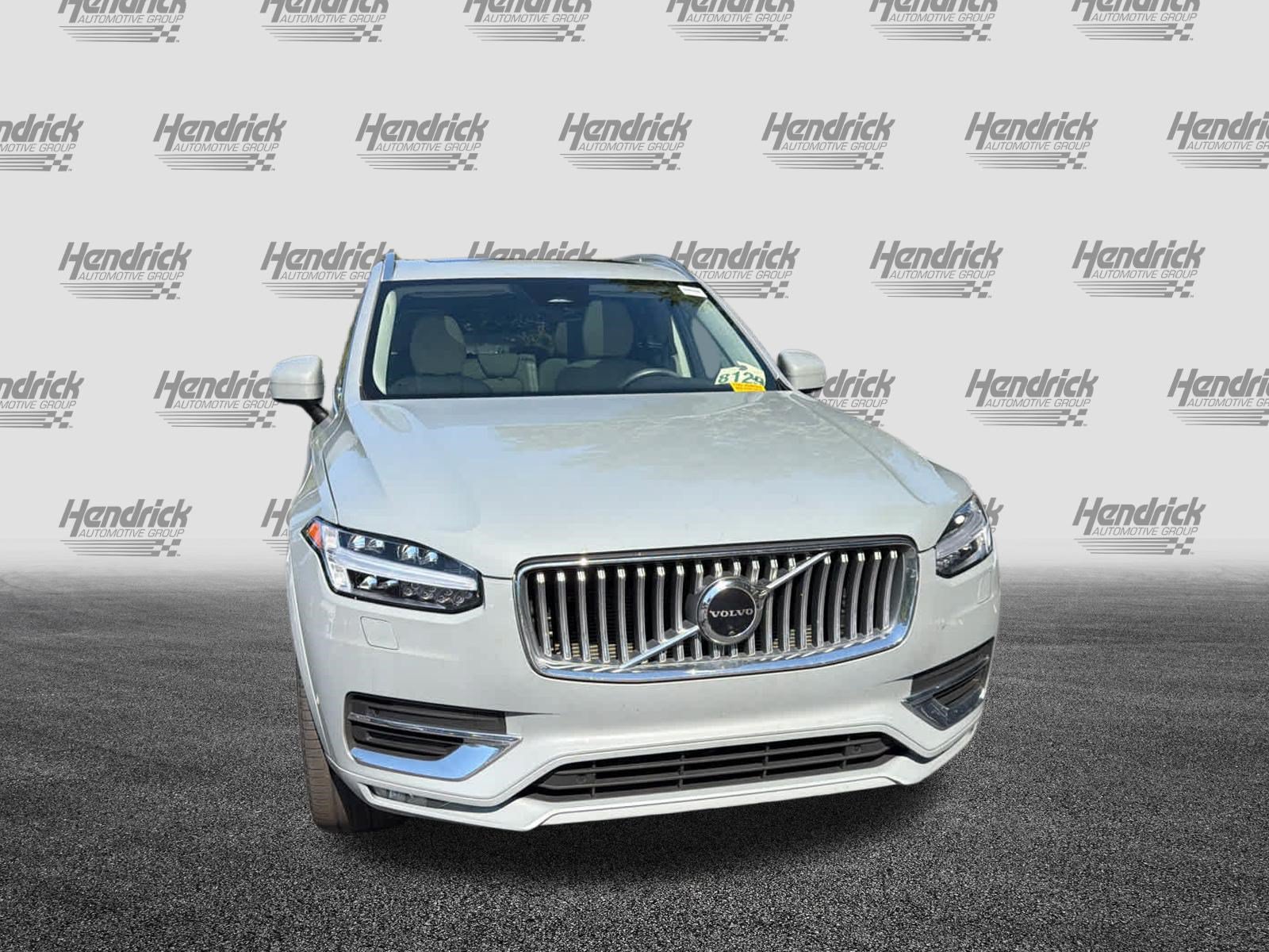 Used 2024 Volvo XC90 B5 Plus w/ Protection Package AWD/4WD image 5