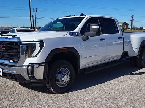 New 2026 GMC Sierra 3500 Pro w/ 1SA Pro Safety Plus Package image 3