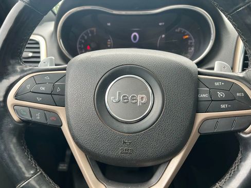 Used 2014 Jeep Grand Cherokee Limited image 19