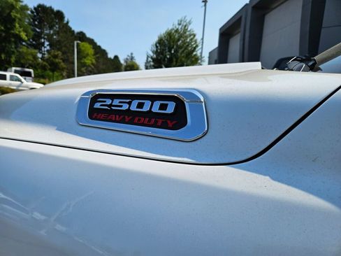 Used 2021 RAM 2500 Tradesman AWD/4WD image 9