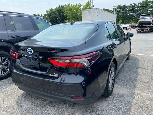 Used 2023 Toyota Camry LE w/ Cold Weather Package FWD image 10