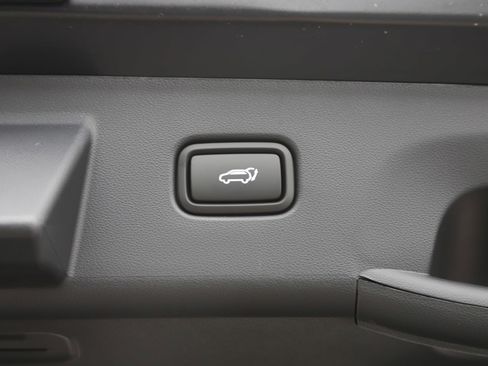 New 2026 Hyundai Tucson Limited image 8