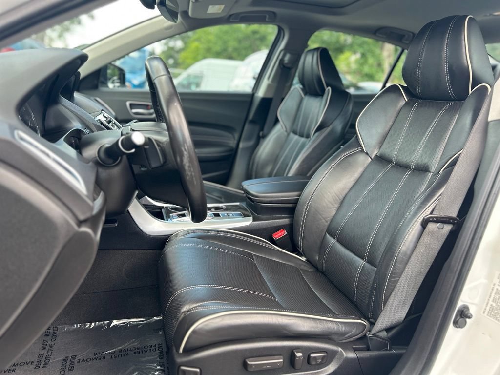 Used 2020 Acura TLX w/ Technology Package FWD image 14