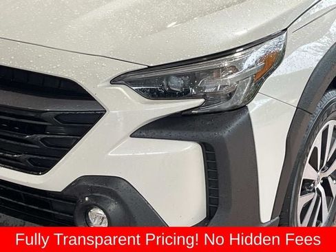 Used 2025 Subaru Outback Premium AWD/4WD image 10