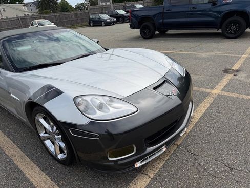 Used 2013 Chevrolet Corvette Grand Sport w/ 3LT Preferred Equipment Group RWD image 9