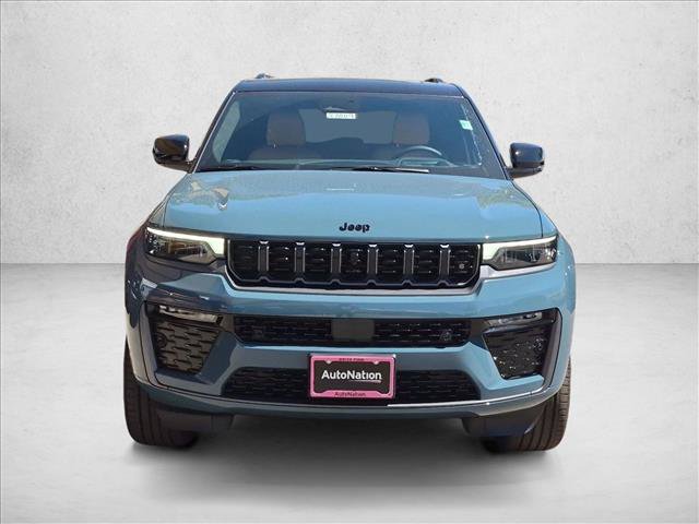 New 2027 Jeep Grand Cherokee Summit w/ Adv Protech Group IV AWD/4WD image 6