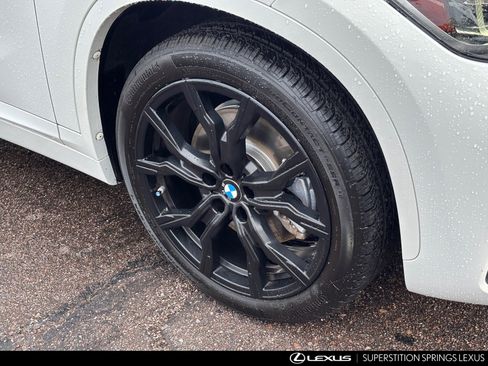 Used 2021 BMW X1 xDrive28i w/ M Sport Package image 10
