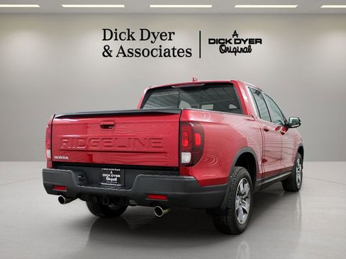 Used 2024 Honda Ridgeline RTL image 2
