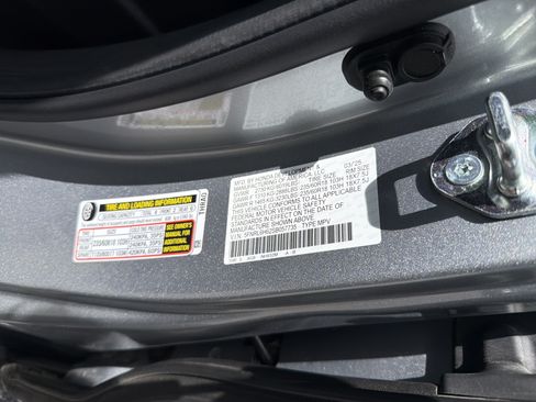 Used 2025 Honda Odyssey EX-L image 30