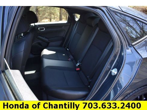 Used 2025 Honda Civic Sport image 26