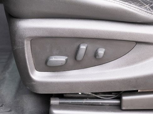 Used 2018 Chevrolet Silverado 1500 LT w/ All Star Edition image 13