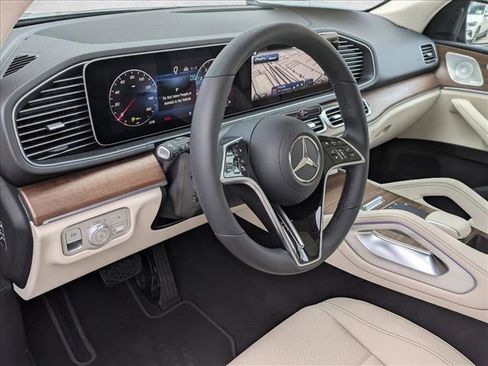 New 2026 Mercedes-Benz GLE 450 4MATIC image 3