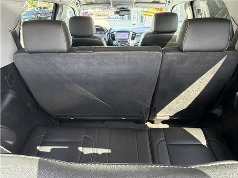 Used 2019 Chevrolet Tahoe LT AWD/4WD image 23