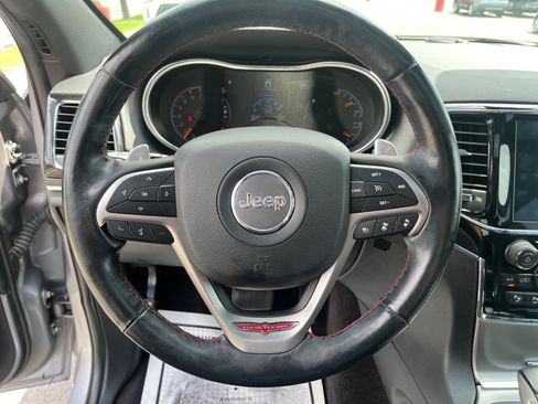 Used 2019 Jeep Grand Cherokee Trailhawk AWD/4WD image 12