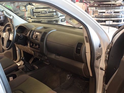 Used 2013 Nissan Frontier S w/ S Preferred Pkg RWD image 20