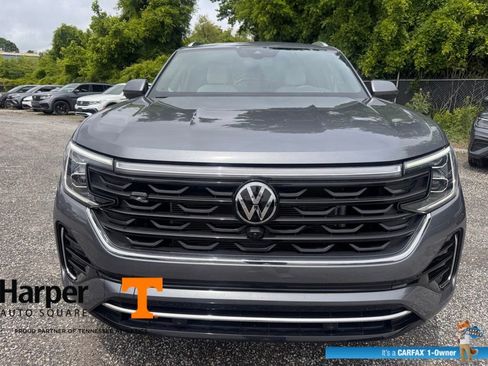 Used 2025 Volkswagen Atlas Cross Sport SEL Premium R-Line AWD/4WD image 8