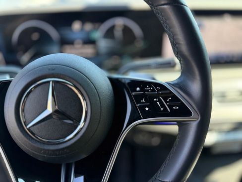 Used 2025 Mercedes-Benz GLE 350 4MATIC image 26